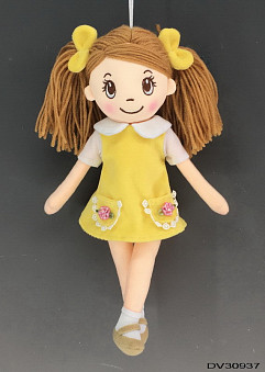Кукла мягконабивная в желтом платье, 30 см